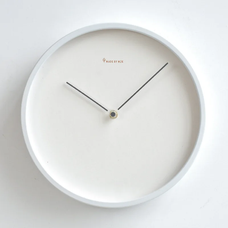 Luxury Watch House - นาฬิกาแขวนผนังสไตล์มินิมอลทันสมัยสำหรับห้องนั่งเล่น สไตล์นอร์ดิก หรูหรา เงียบสงบ ทำจากโลหะสีขาว นาฬิกาศิลปะตกแต่งบ้าน