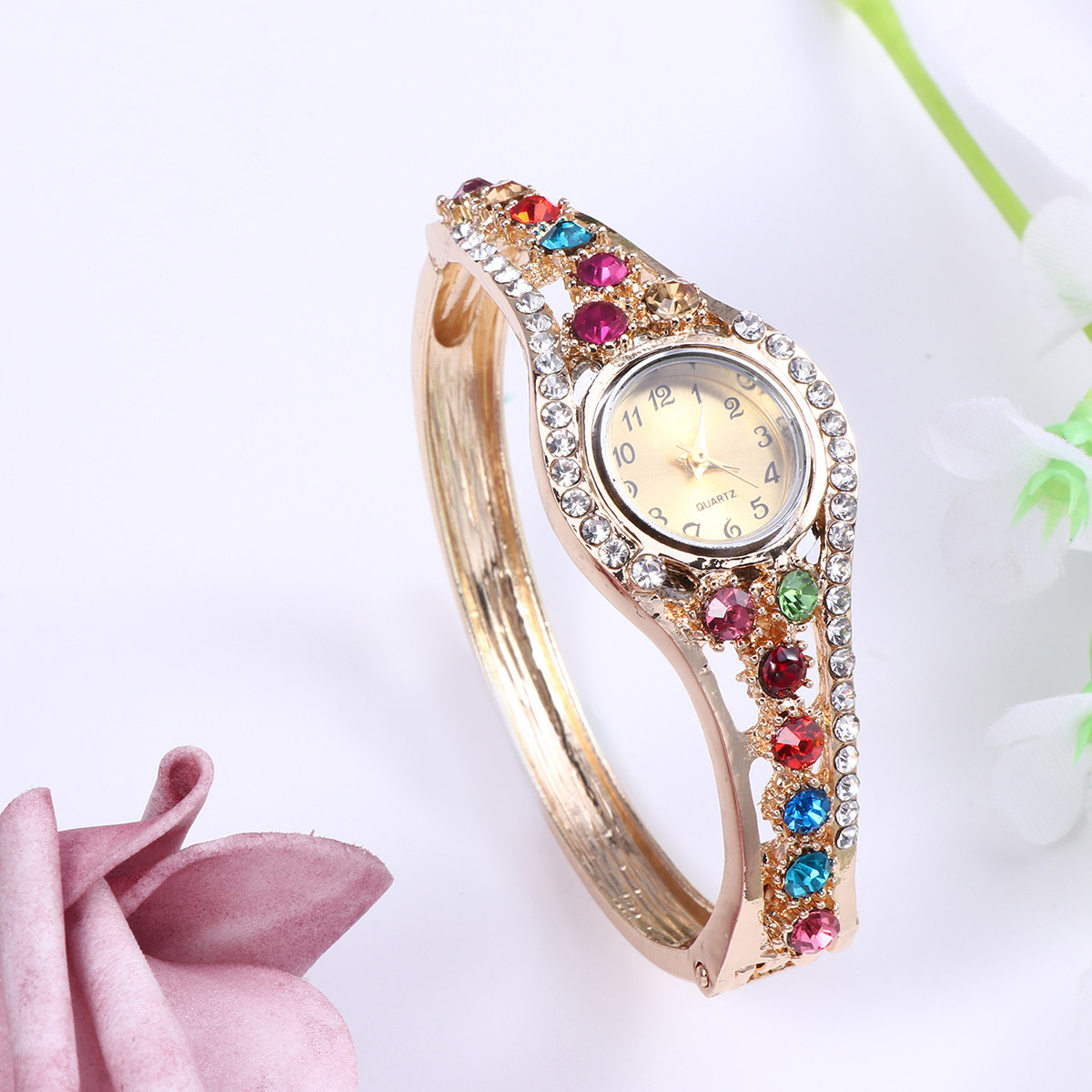 Luxury Watch White - นาฬิกาข้อมือผู้หญิงดีไซน์หรูหรา พร้อมหน้าปัดควอตซ์หลากสี เหมาะเป็นของขวัญวันเกิดหรือคริสต์มาส
