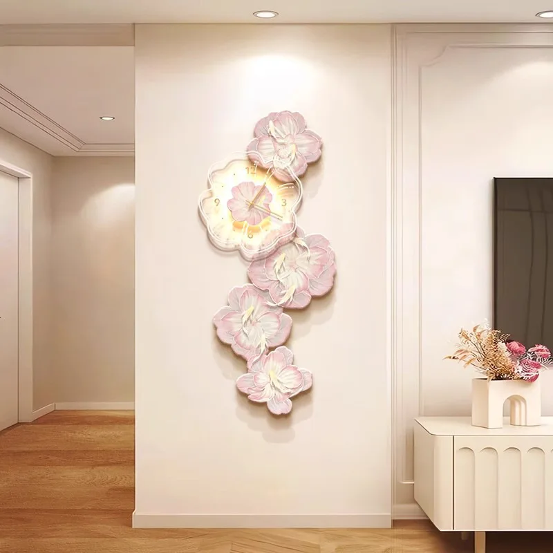 ไฟดอกไม้สีชมพูนาฬิกาติดผนังหรู - Luxury Watch House บทวิจารณ์และราคา