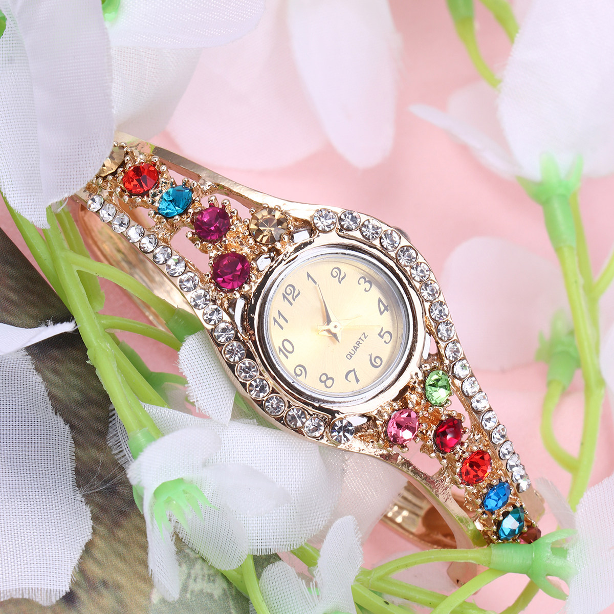 นาฬิกาข้อมือผู้หญิงดีไซน์หรูหร - Luxury Watch White บทวิจารณ์และราคา