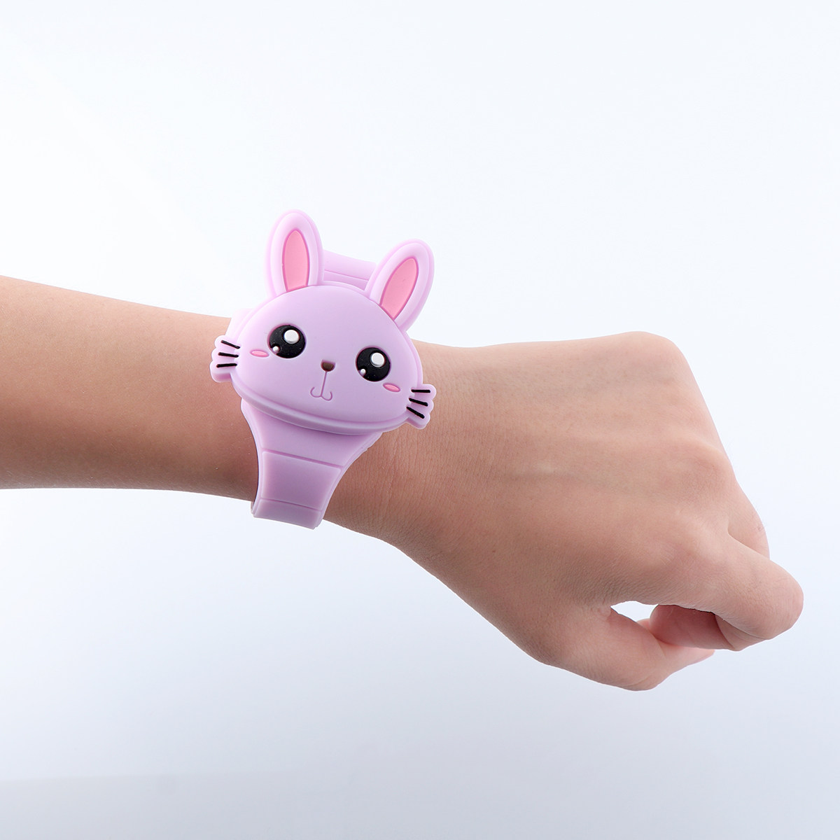 นาฬิกาข้อมือ LED รูปทรงกระต่าย - Luxury Watch White บทวิจารณ์และราคา