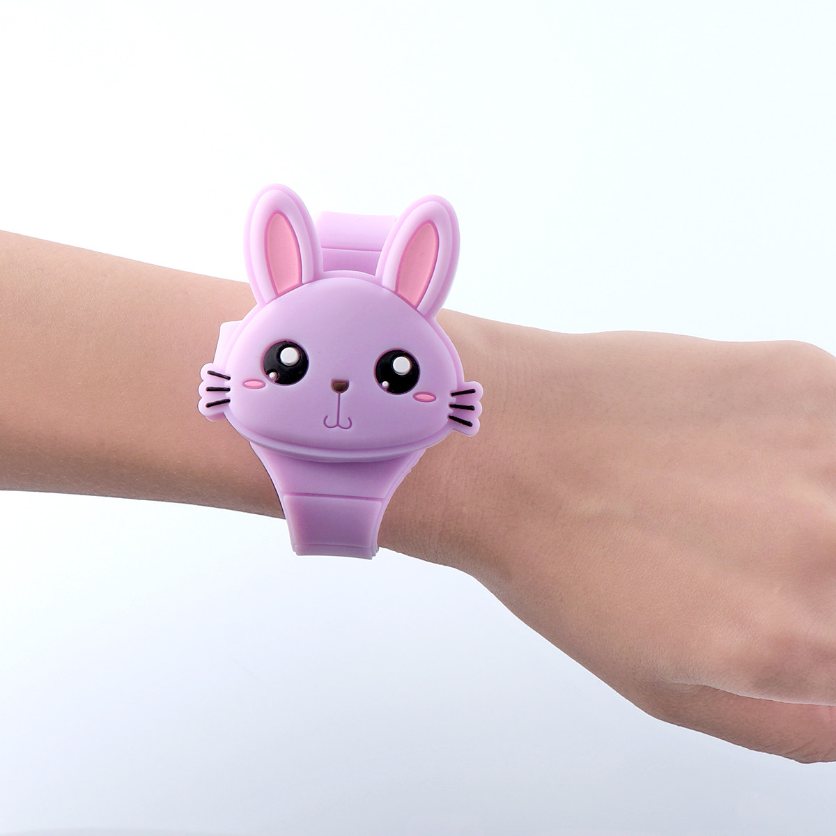 นาฬิกาข้อมือ LED รูปทรงกระต่าย - Luxury Watch White บทวิจารณ์และราคา