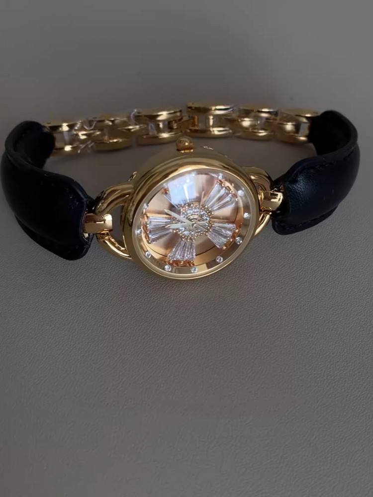 นาฬิกาข้อมือควอตซ์ผู้หญิง ดีไซ - Luxury Watch House บทวิจารณ์และราคา