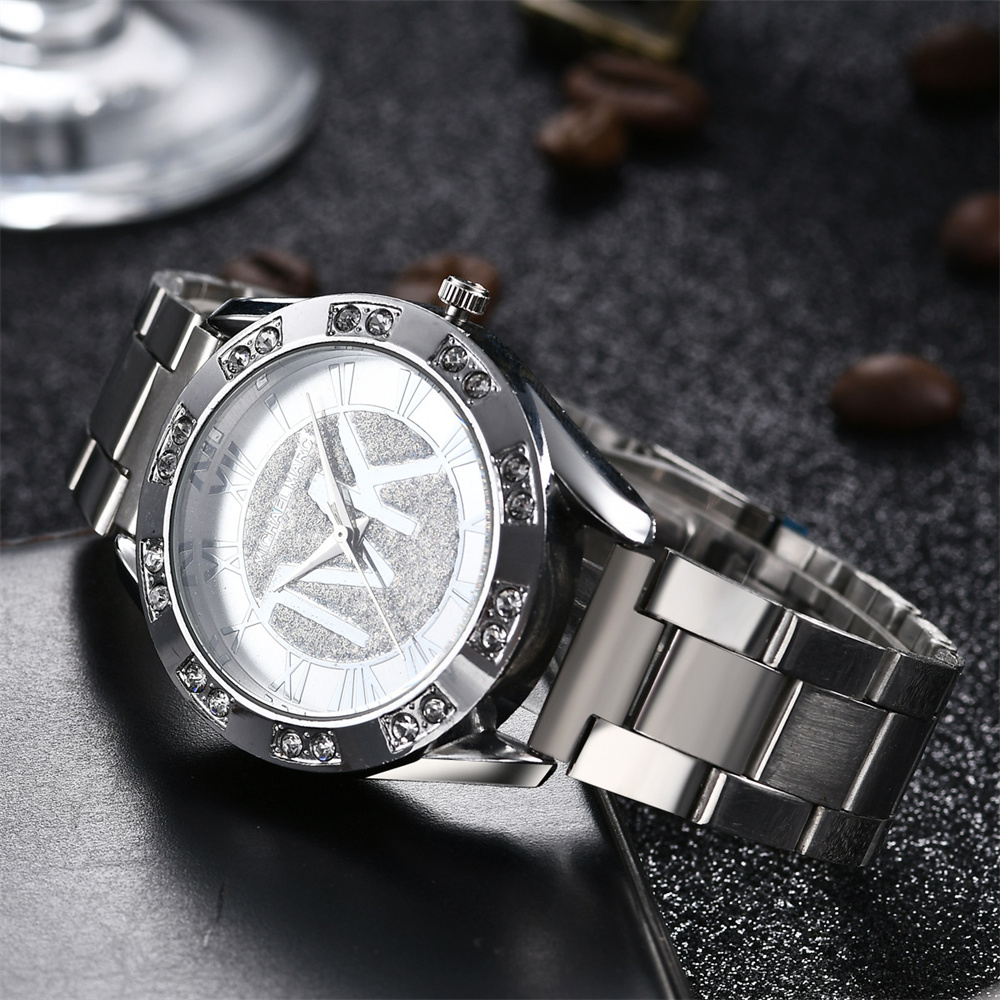 นาฬิกาผู้หญิงสุดหรูแฟชั่น 2025 - Luxury Watch House บทวิจารณ์และราคา