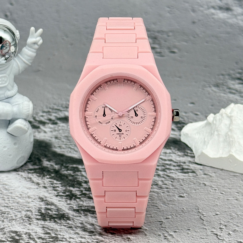 แบรนด์ที่มีชื่อเสียงนาฬิกาข้อม - Best Luxury Quartz Watch บทวิจารณ์และราคา